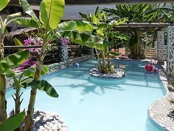 Hotel Stone Village *