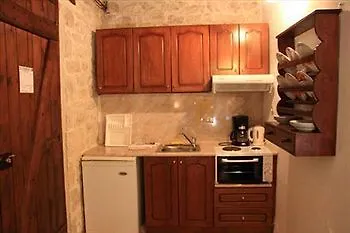 Stone Village Hotel *